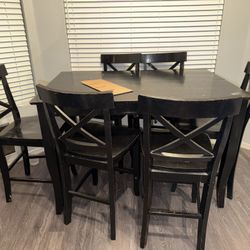 Freeee Kitchen Table And Chairs 