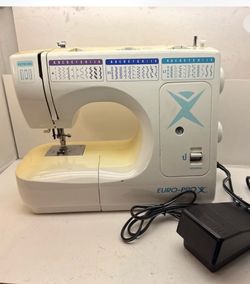 Sewing Machine with Foot Pedal
