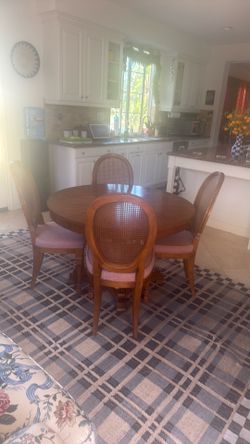 Drexel Round dining Table  and 4 cane chairs