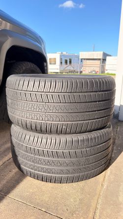 315/40/R21 Pirelli Scorpion zero ( 2 tires like new )