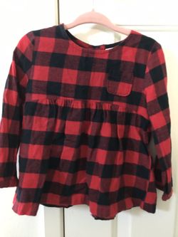 Carter’s tops-24 month