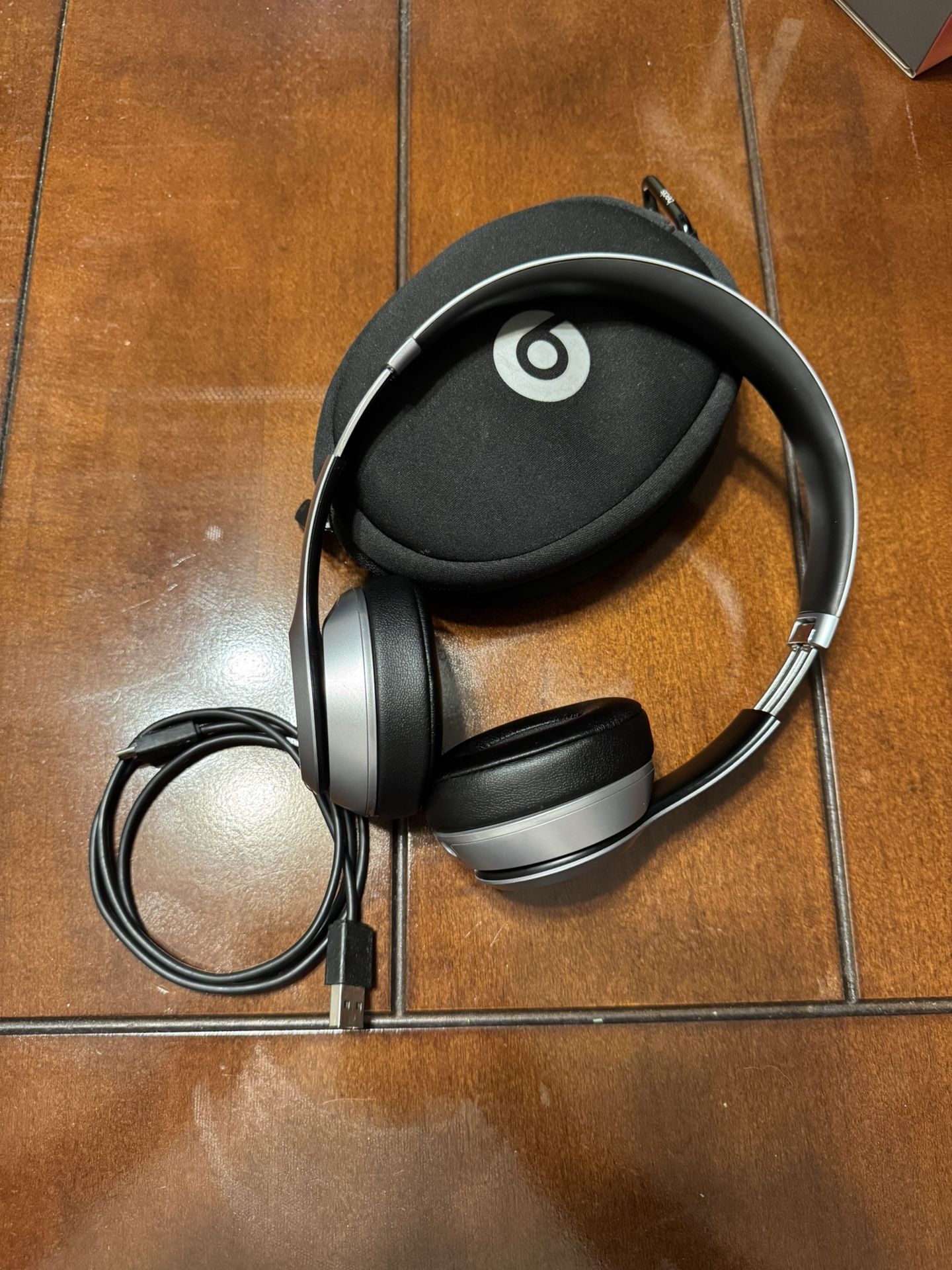 Beats Solo 2 Headphones