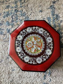 Oriental Style Box With Lid