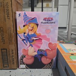 SK JAPAN Yu-Gi-Oh! Duel Monsters Dark Magician Girl Figure NEW