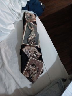 Men's necktie