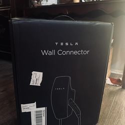 Tesla Wall Connector