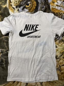 Nike Sports Wear T-shirt
