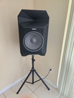 ION TOTAL PA LIVE Portable PA Speaker