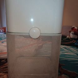 Blue Air Blue Pure 211