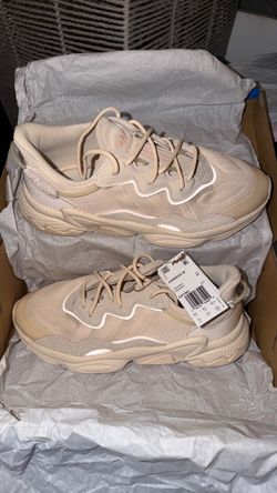 NEW adidas Ozweego size 10 M