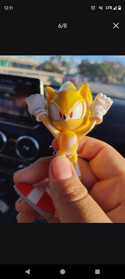 Super Sonic the Hedgehog Jazwares Collectible Figure Holographic