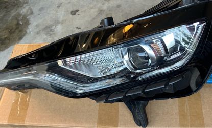 OEM 2019 Camaro SS Driver Side Headlight – DRL NOT WORKING