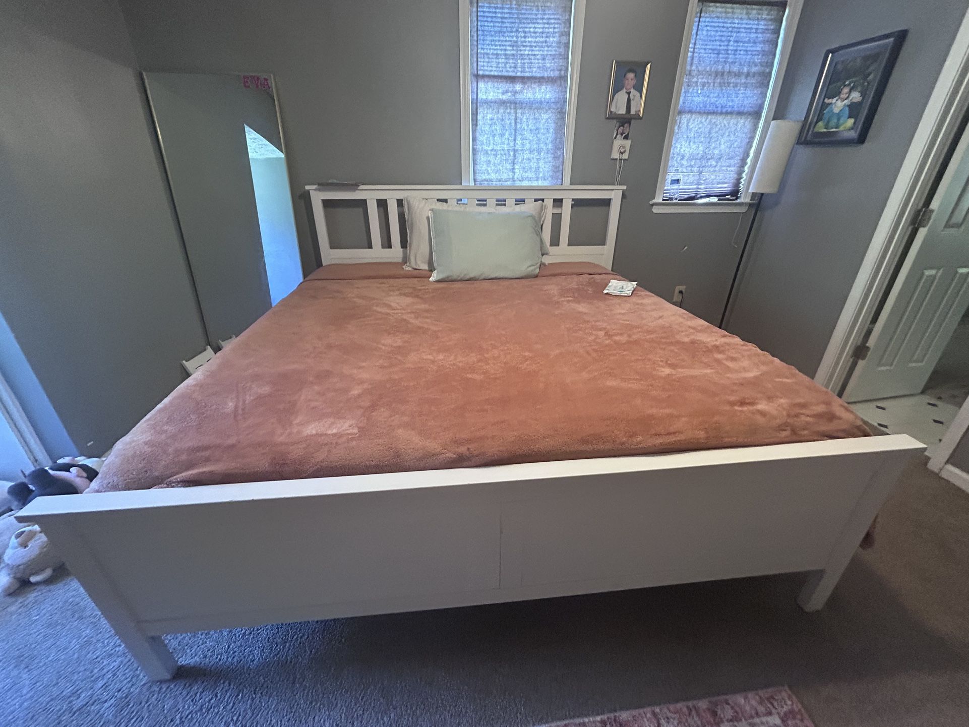 KING BED - IKEA FRAME