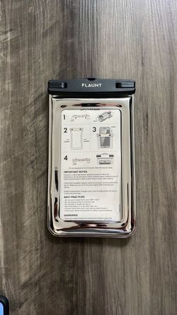 Waterproof phone pouch