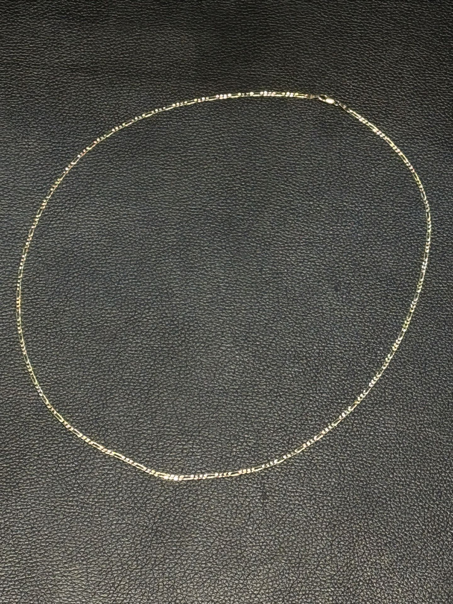 14K Gold Fígaro Chain 24 Inches Long