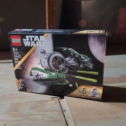 LEGO STAR WARS 75360 Yoda's Jedi Starfighter