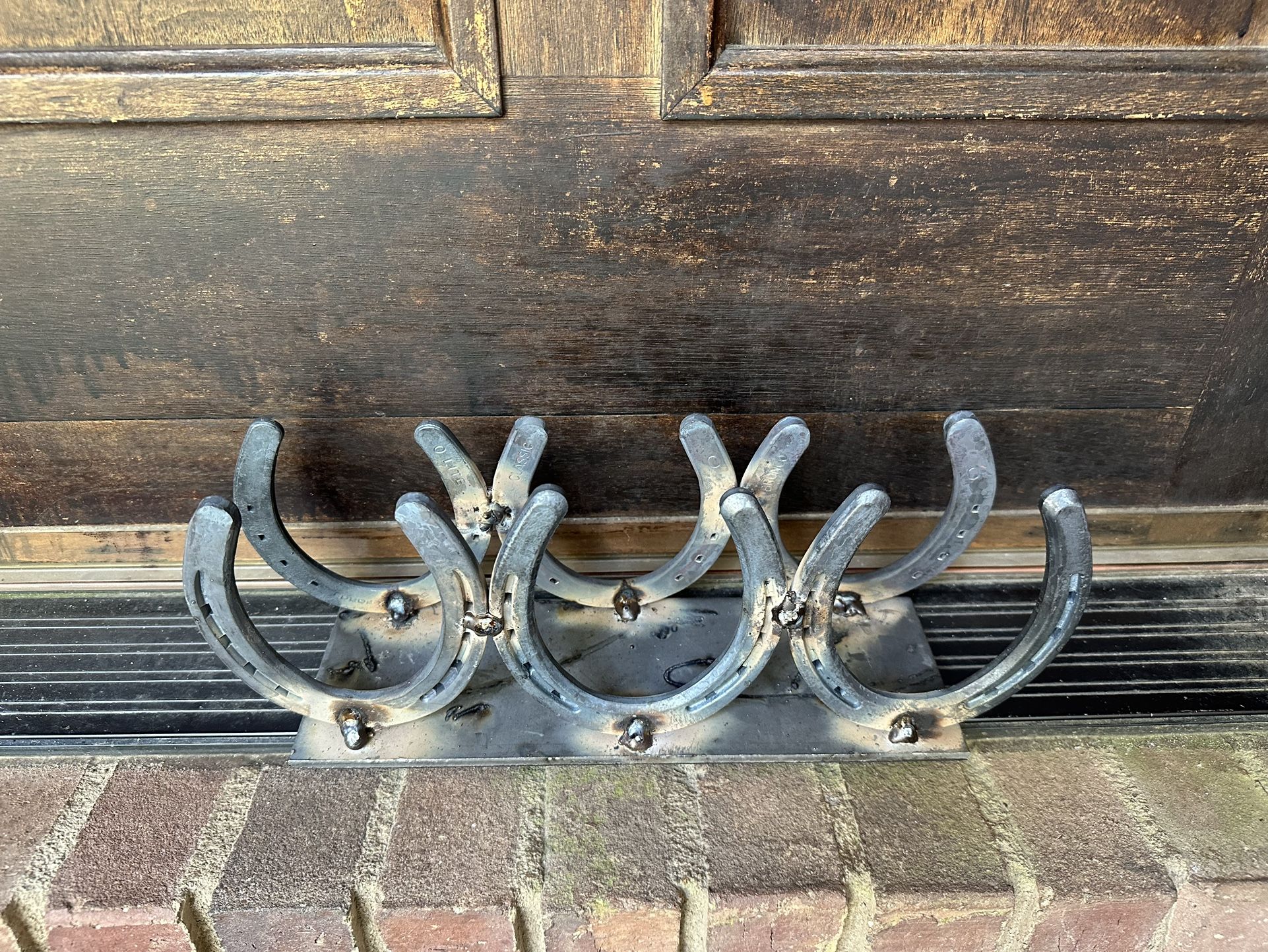 3 Bottle Rustic Horse Shoe Wine Rack