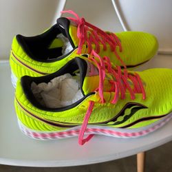 Sauconi Womens Shoes Size 11
