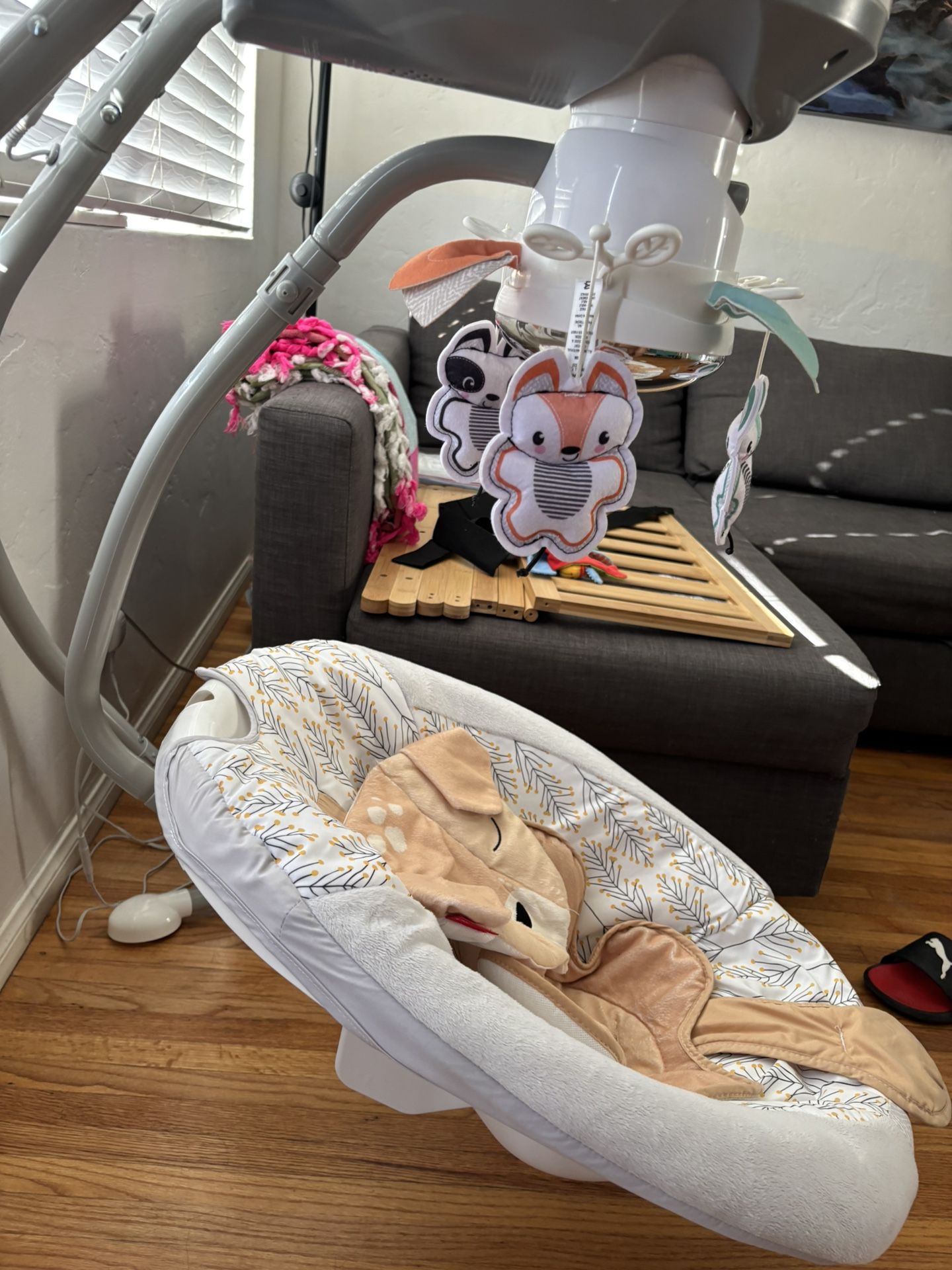 Fisher Price Cradle & Swing
