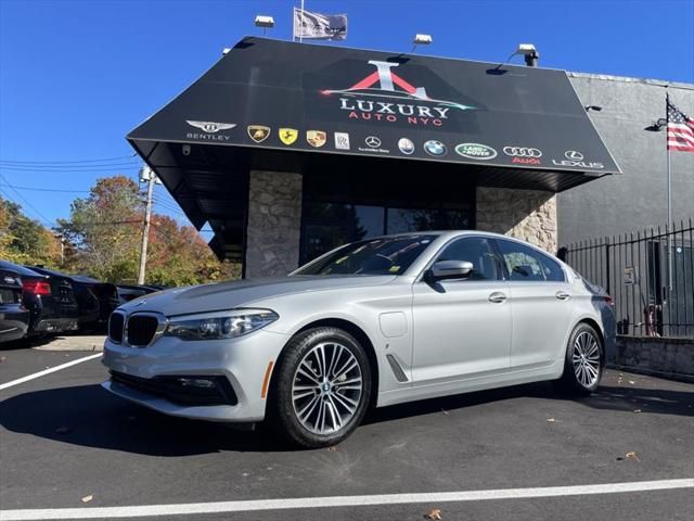 Drive World  Luxury Car Dealership In Woodbury, NY