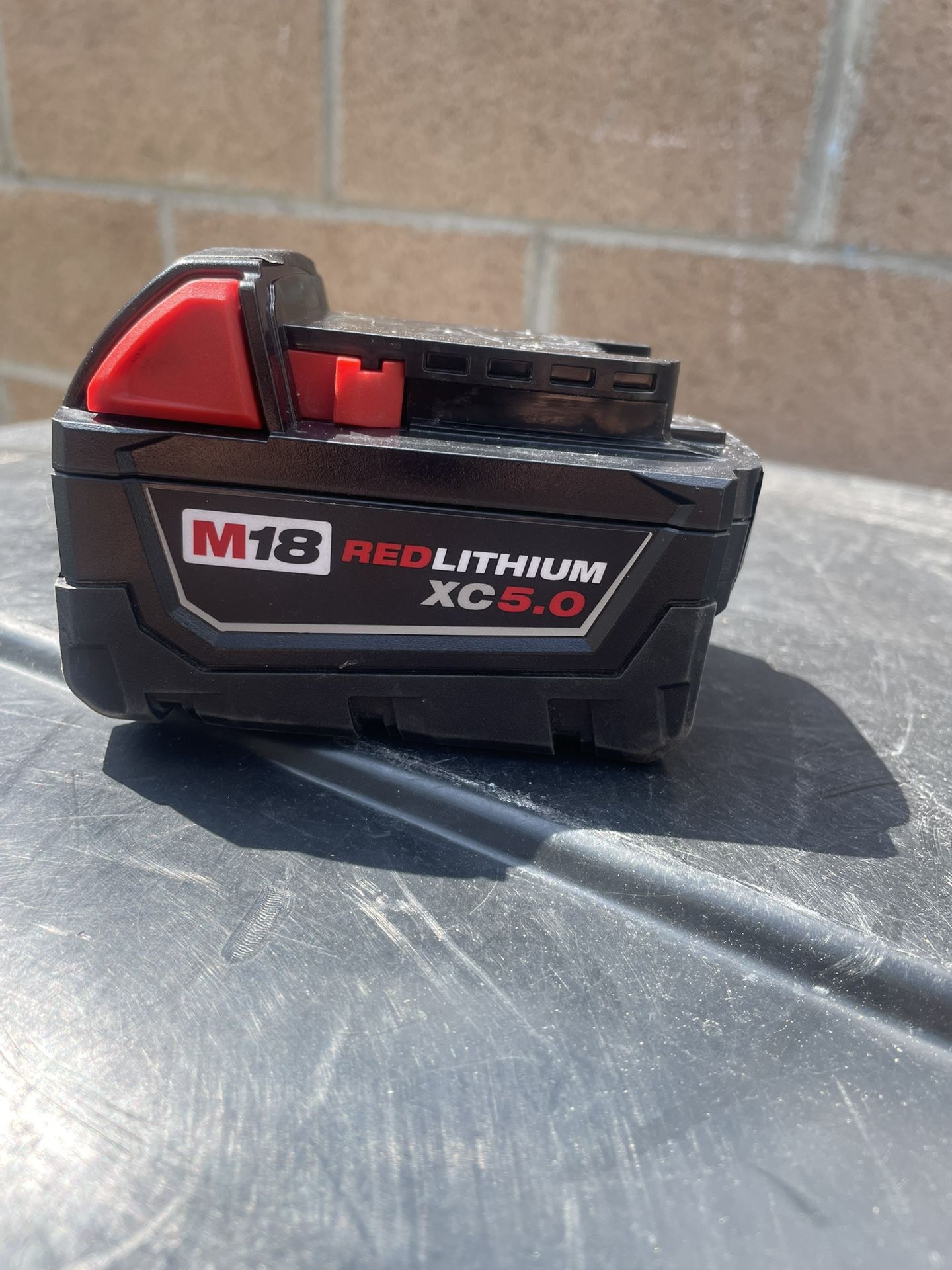 Milwaukee M-18 5.0