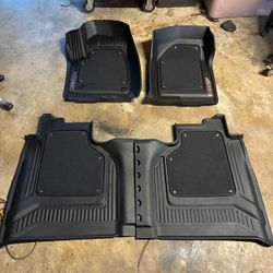 2019+ Sierra Floormats AT4