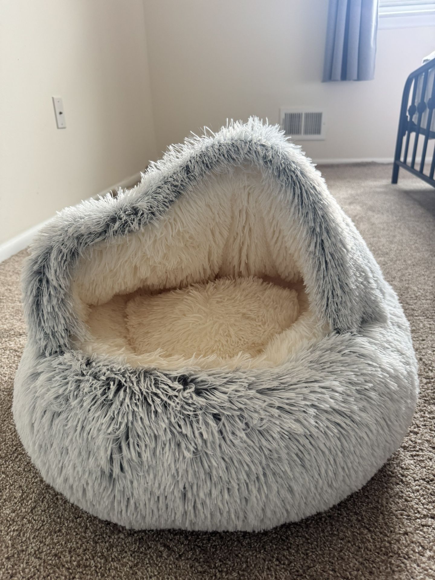 Indoor Cat Bed Cave