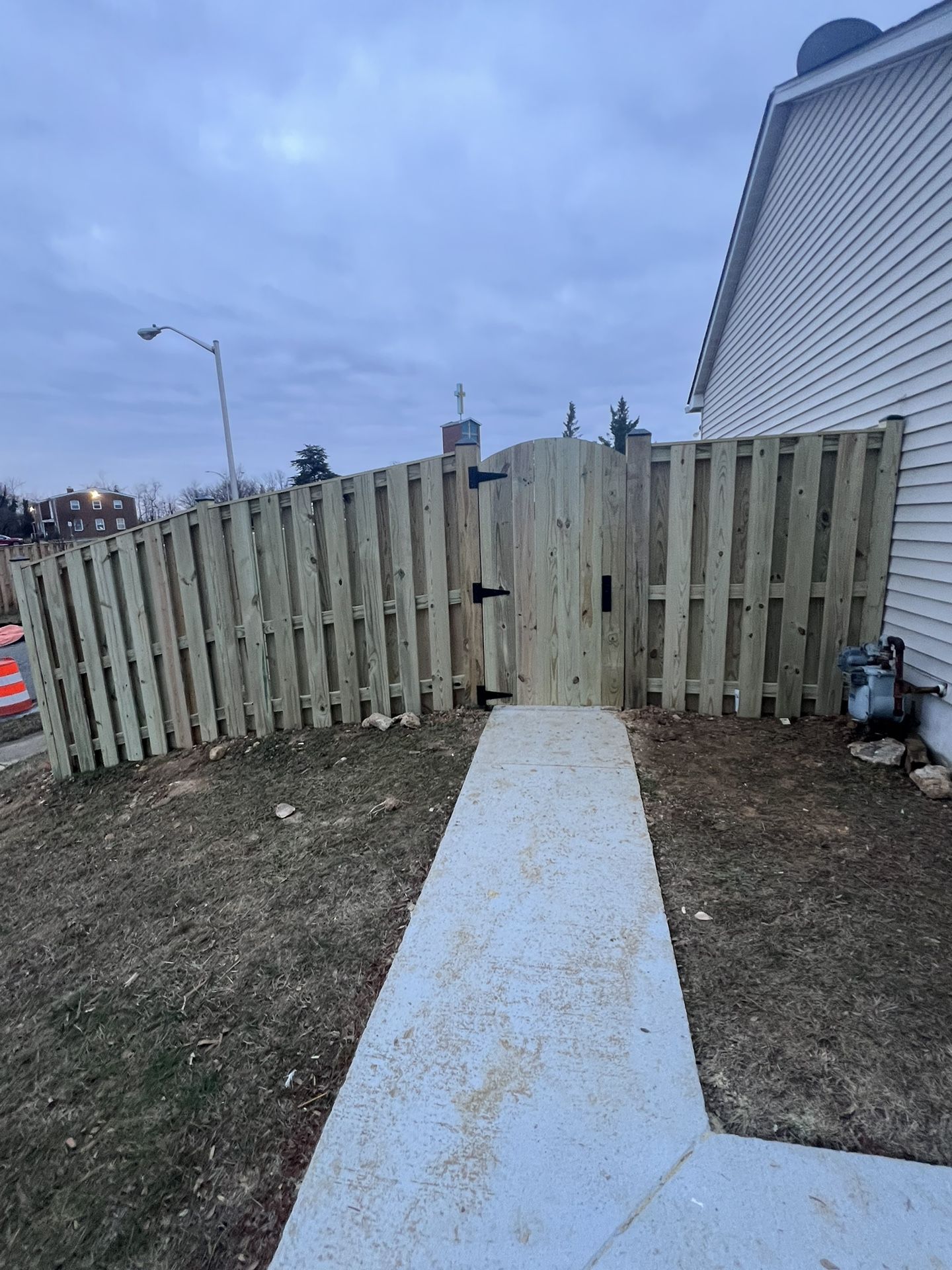 Wooden gates & Wooden Fence