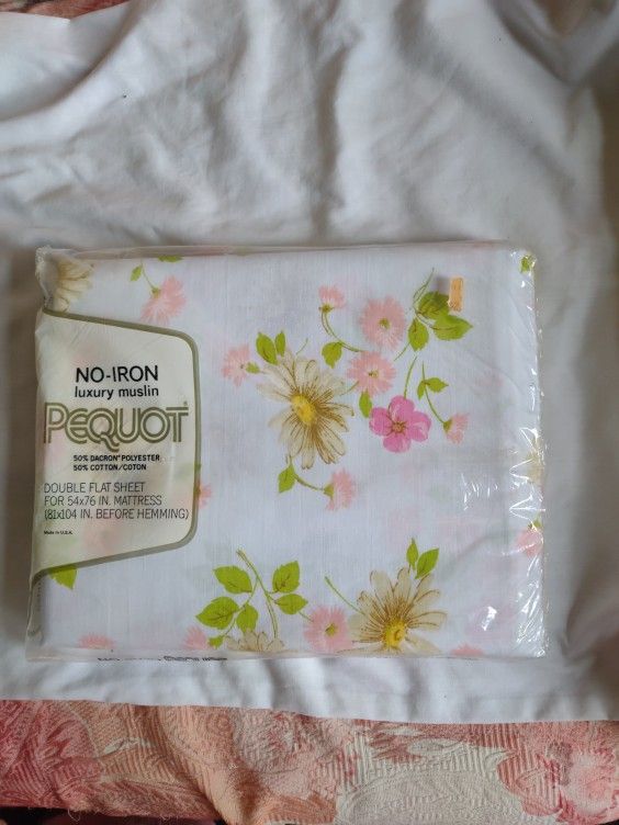 Older Full Size Double Flat Sheet