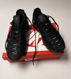 New Nike Air Vapor Max Plus Size 8.5 Men