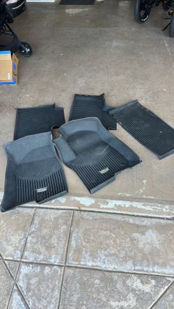All weather Escalade floormats