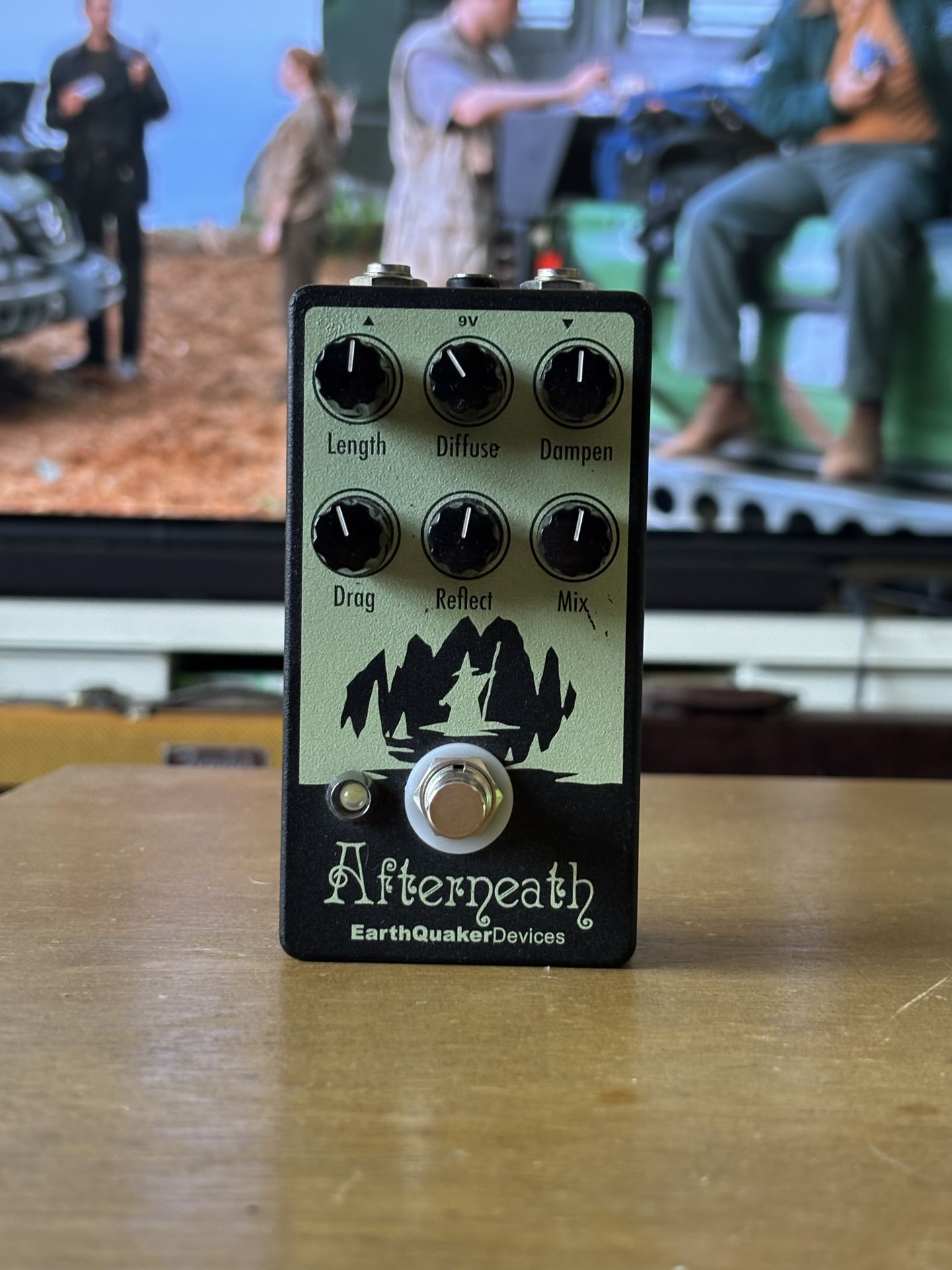 Earthquaker Devices EQD Afternearh V3 Otherworldly Reverb Guitar Effects Pedal