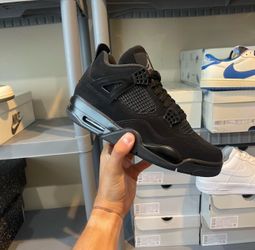 Jordan 4 Black Cat