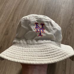 vintage NY METS bucket hat  Beige color Mlb Baseball 