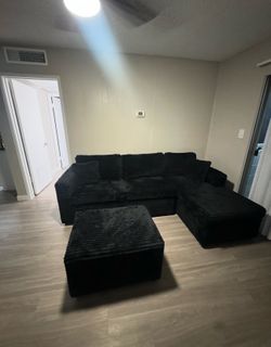 Couch need gone asap!