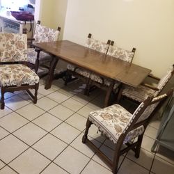 Dining Room Table and Chairs ($9,000 Appraisal)
