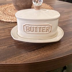 Butter dish