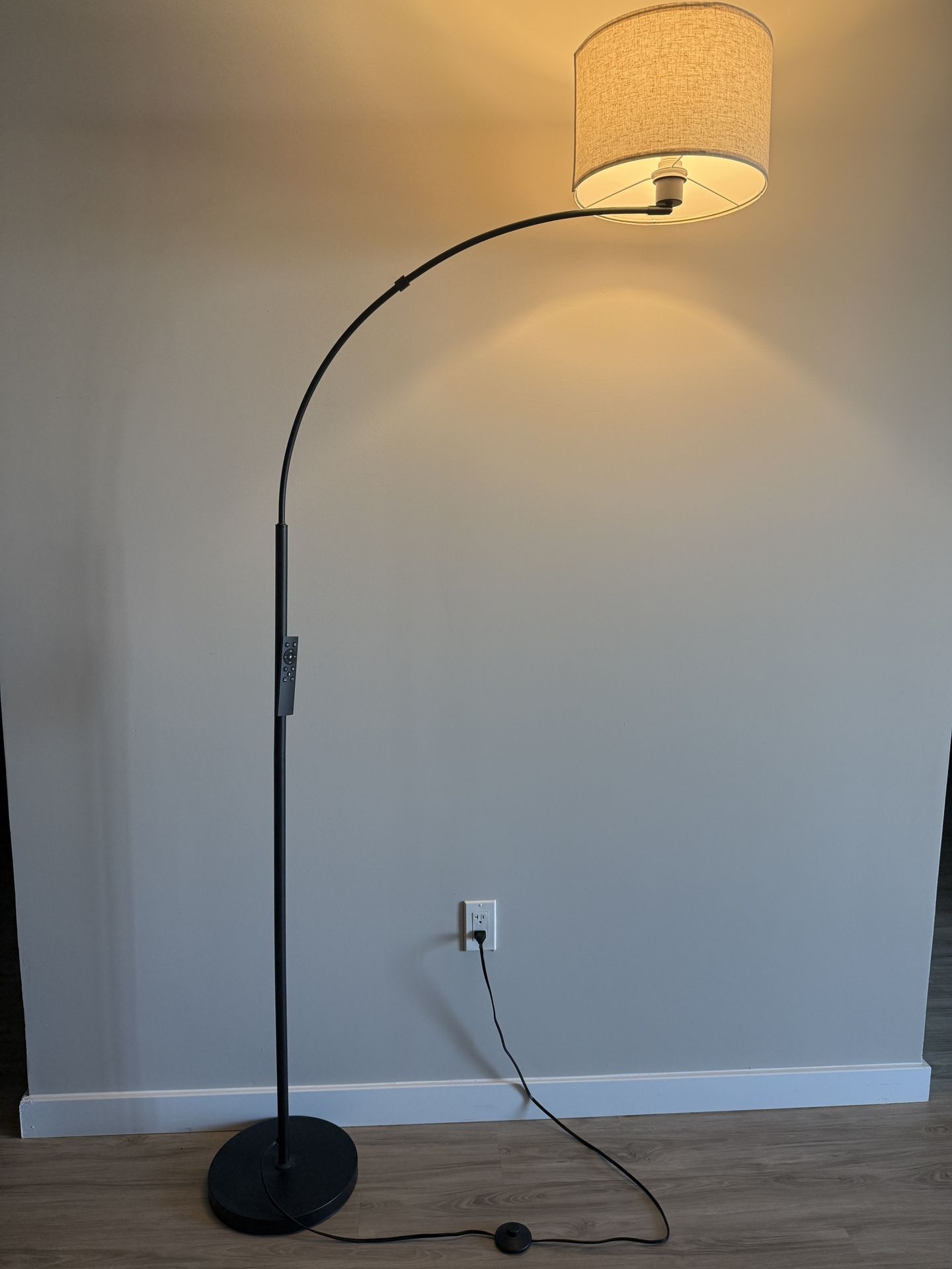 ✨ Modern Arc Floor Lamp – 3 Color Temps, LED Bulb & Drum Shade M