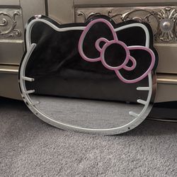 Hello Kitty LED Mirror