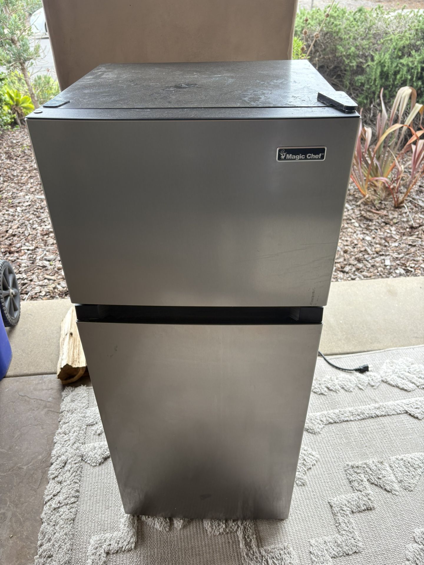 Magic Chef Fridge with Freezer – 4.5 Cu Ft, Stainless Steel