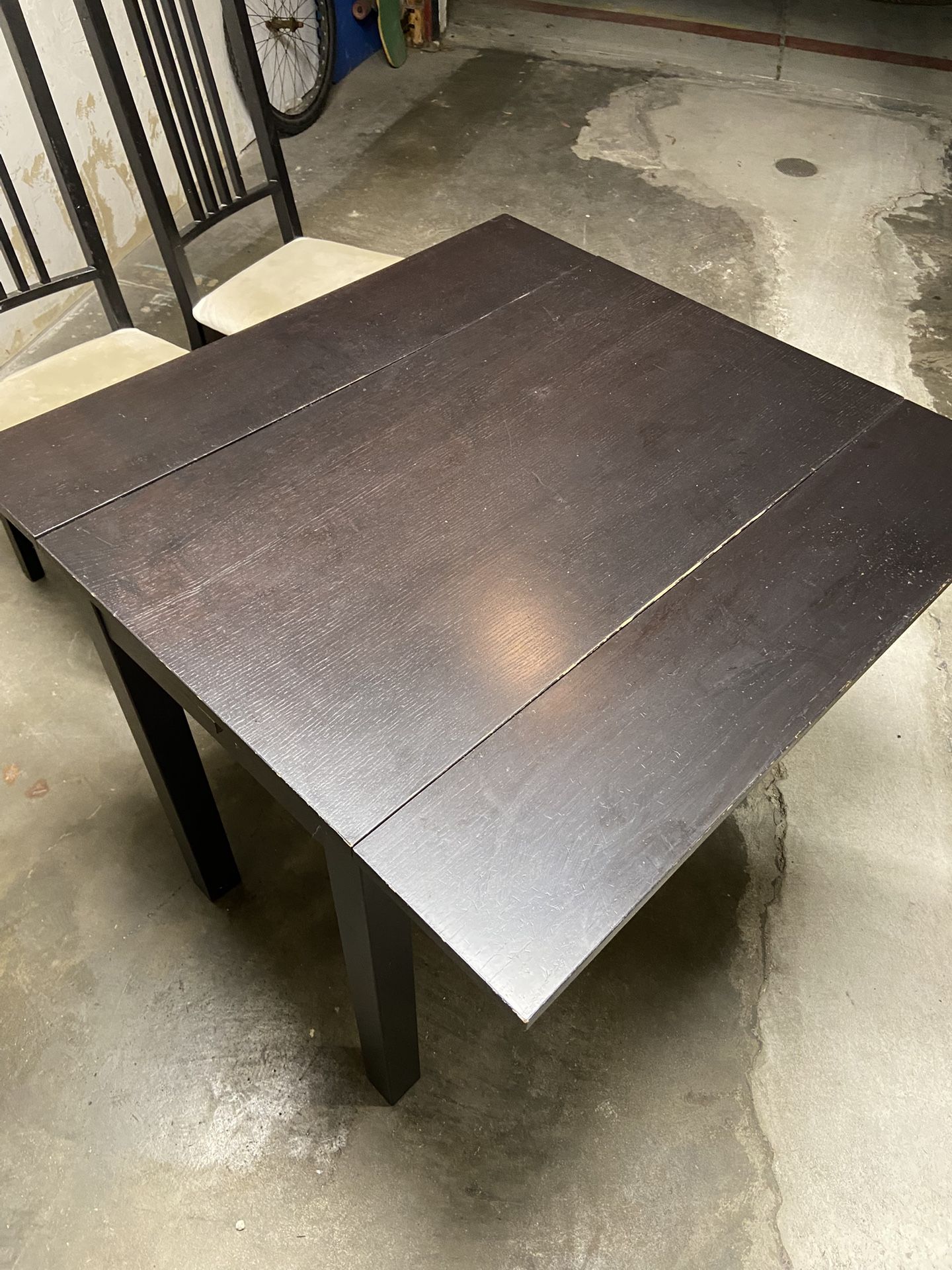 Kitchen Table and 2 Chairs