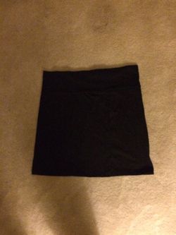 Black mini stretch skirt