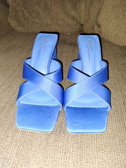 Olivia Fargiano Size 7