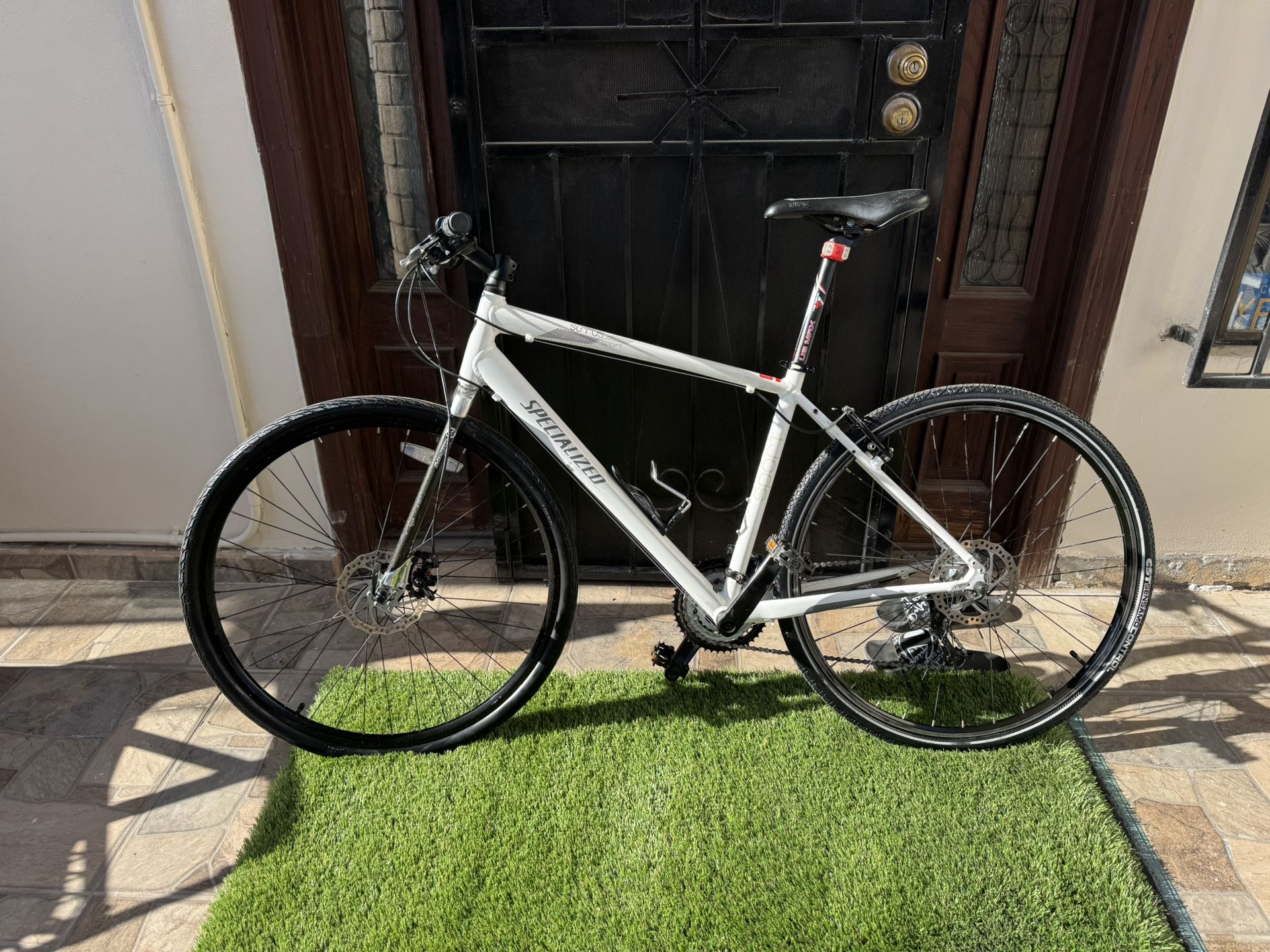 Specialized Crosstrail Elite Bike