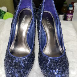 Sparkly blue outgoing heels  