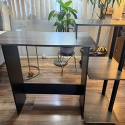 Small desk