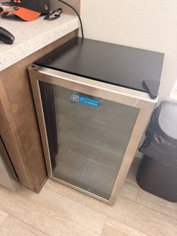 homelabs mini fridge
