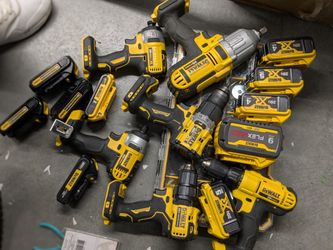DeWalt Power Tools/ Batteries/ Chargers And Misc Apparel & Handtools