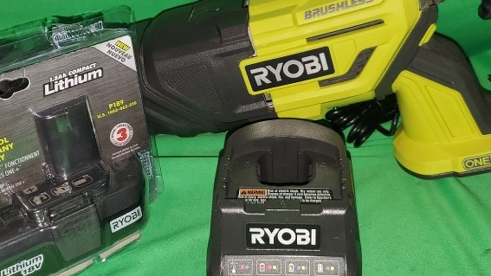 RYOBI 18V CORDLESS BRUSHLESS RECIPROCATING SAW BATTERY & CHARGER SET