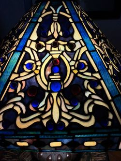 Tiffany Style Lamp, Beautiful, Pure Glass